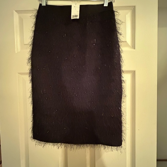Banana Republic, NWT, Party Skirt with Black and Shimmer Fringe. Black, Size 0 - Picture 2 of 8